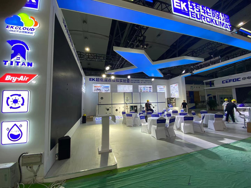 �D݆����,���_��̫늳�չ