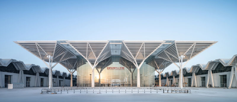 ���ҕ�չ���ģ���򣩽�B