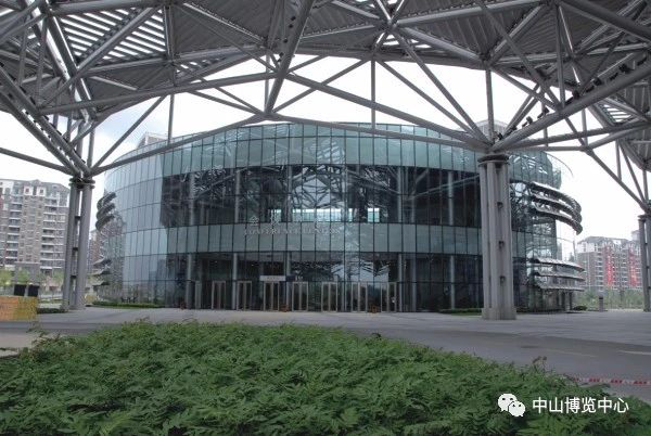 ��ɽ���[����