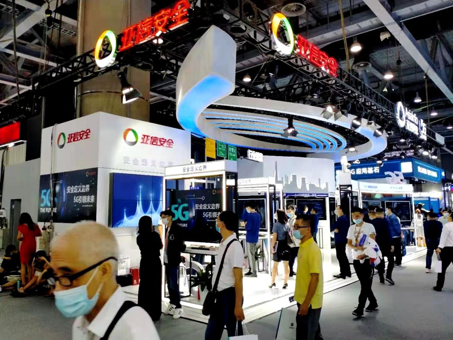 ���չ��չλ�b���OӋ